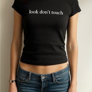 Black Fitted Crop Tee with Short Sleeves